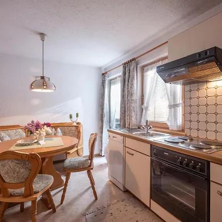 Gaesteheim Auwitsch 3*