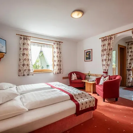 Alojamento de Acomodação e Pequeno-almoço Gaesteheim Auwitsch