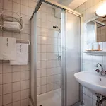 Gästeheim Auwitsch Frühstückspension 3*